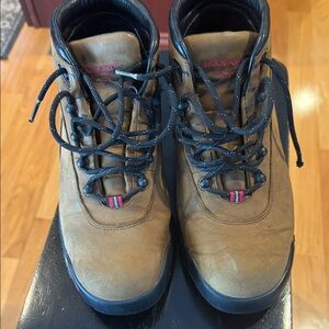 Rockport women’s Tan/Brown Leather Outdoor Hiking Boots size 9 W like new
